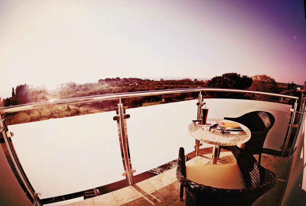Villa Badi โลเวร็ตชิกา ภายนอก รูปภาพ